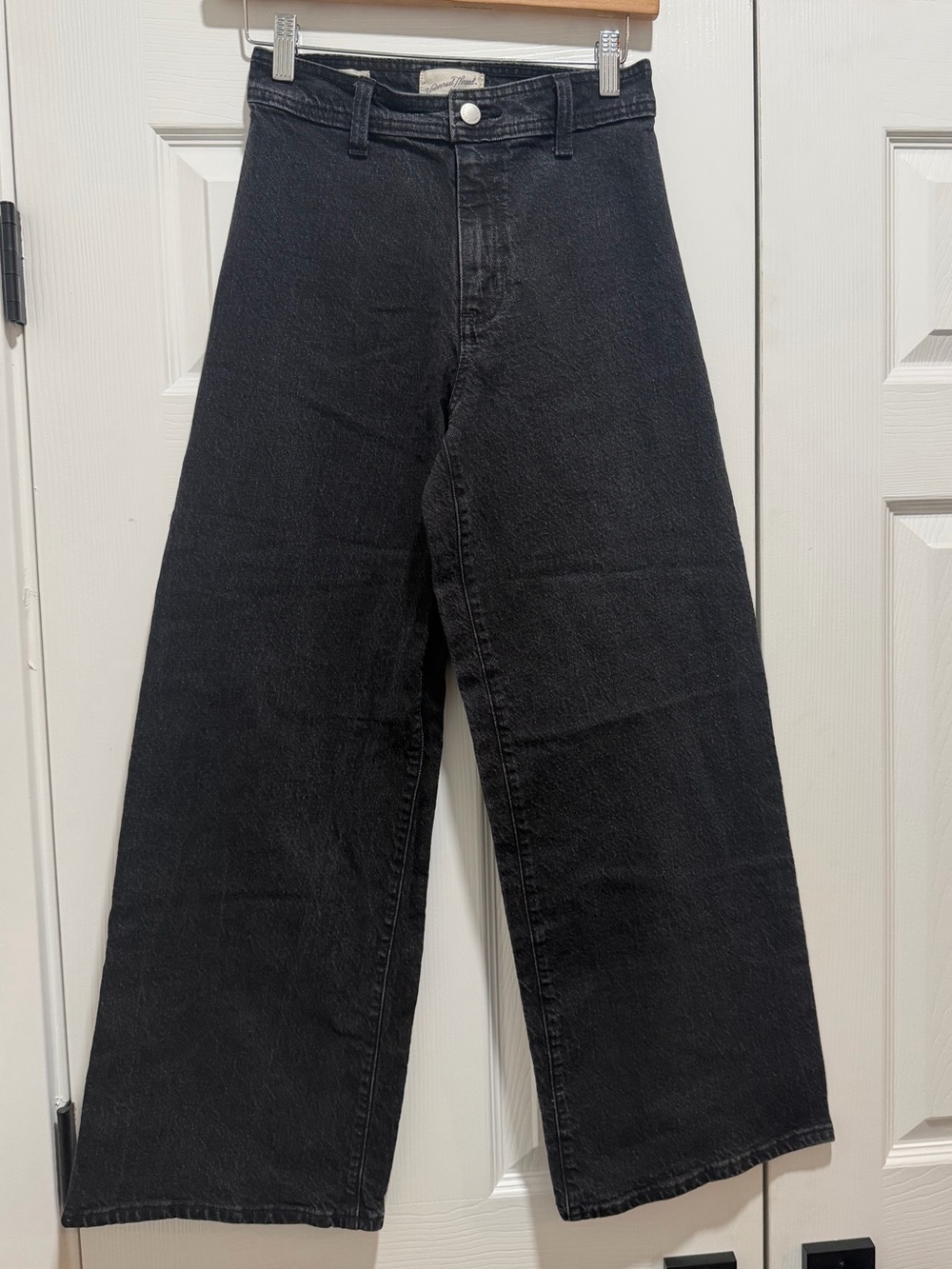 Universal Thread Sailor Wide Leg Black Jeans Size 00